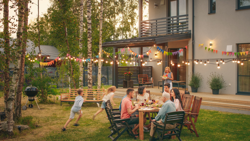 organize backyard