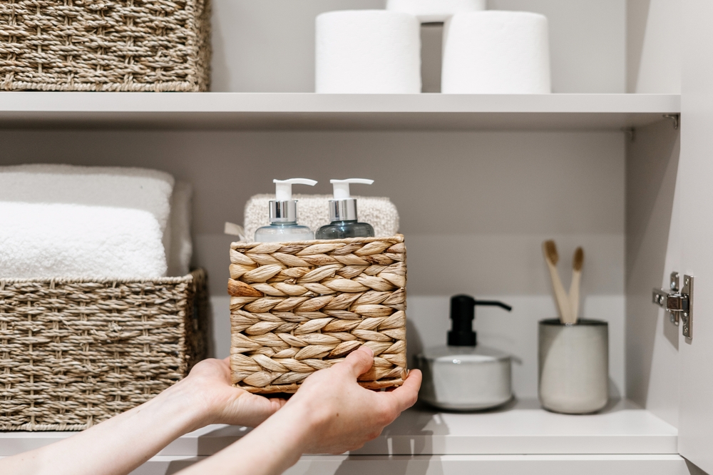areas we forget to clean, bathroom cleaning