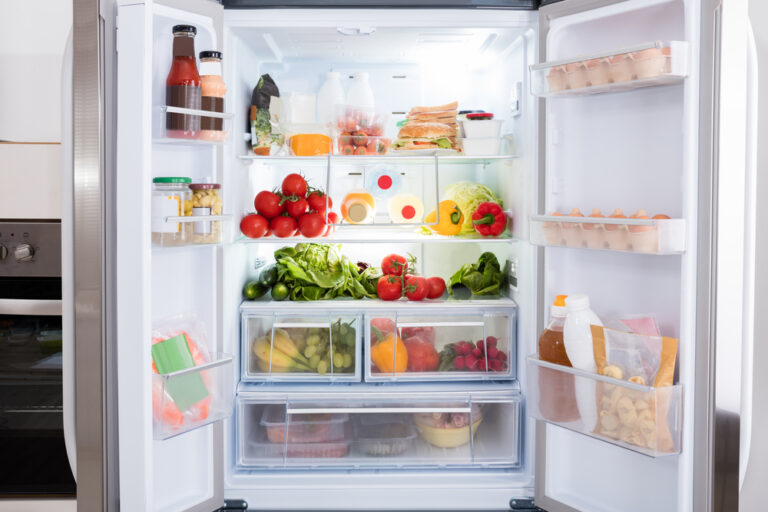 steps for an organized fridge